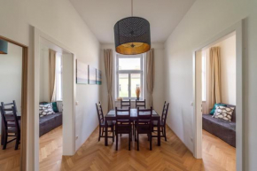 Wallenstein Apartments - contactless check in